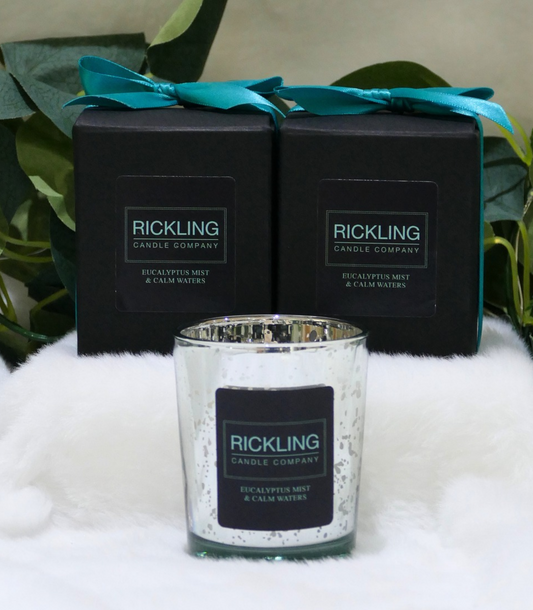 Christmas Home Candle - Eucalyptus  Mist & Calm Waters.